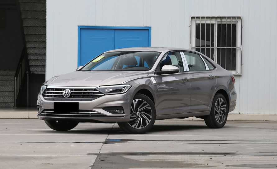 1.4t迈腾和1.4t速腾选哪个好,大众的车型到底有多难认