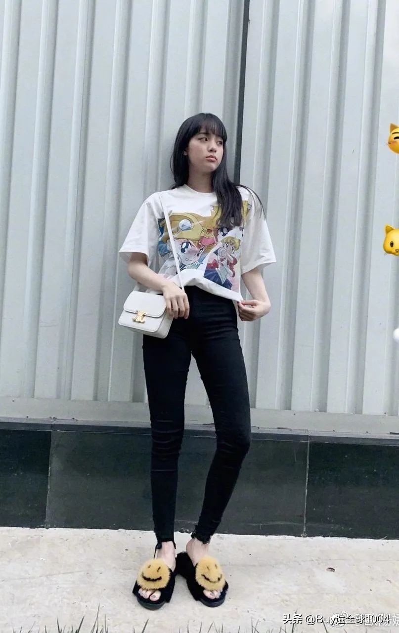 欧阳娜娜的早期写真,欧阳娜娜写真惹争议照片