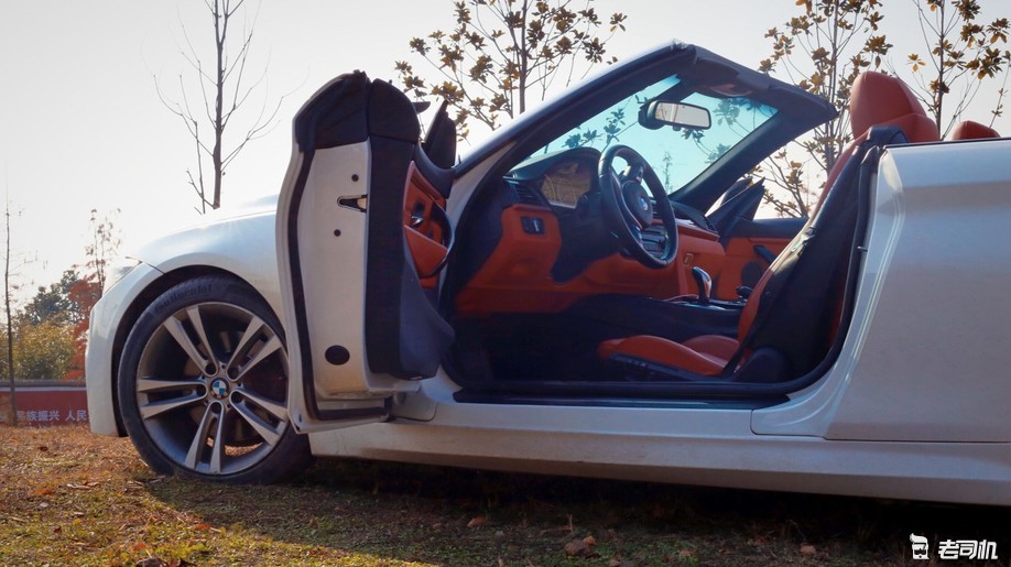 三十多万的敞篷四座,三十多万的敞篷