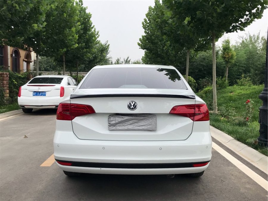 2020年大众宝来二手7.8值得购买吗,2022年收的二手大众新款宝来