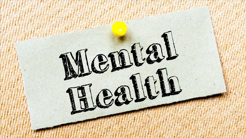 精神病人老了以后容易得什么病,老年精神障碍的表现