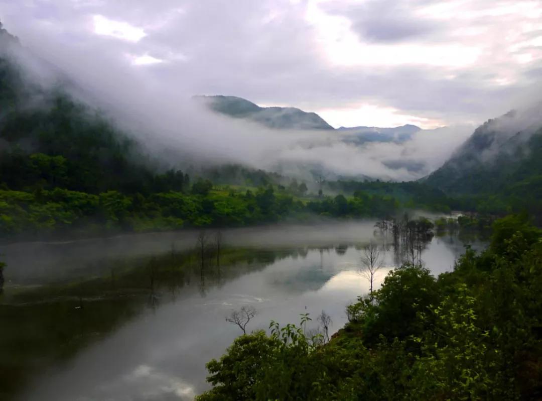 秦岭小九寨沟黄柏塬,陕西秦岭九寨黄柏源