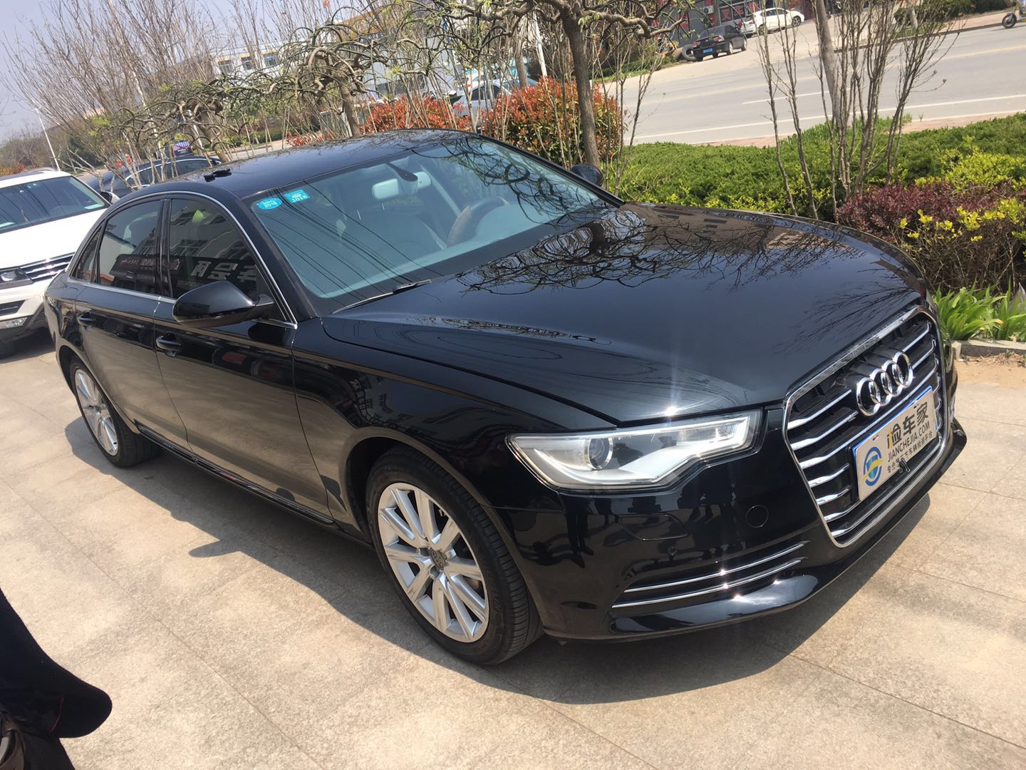 开了6年的奥迪a6值得入手吗,19万买奥迪