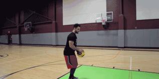 篮球新手怎样提高投球命中率,篮球技巧收藏夹