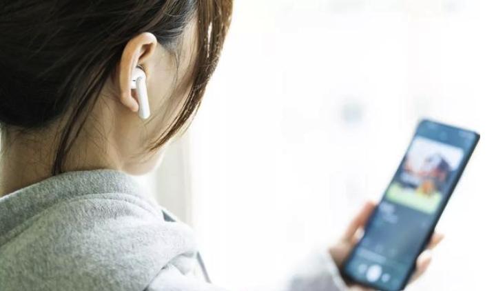 追剧用这几款无线耳机比较好：佩戴舒适还不够，好音质才是关键