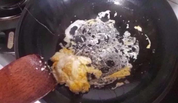 性价比最高的日本炒菜铁锅,高端不粘锅无差评铁锅