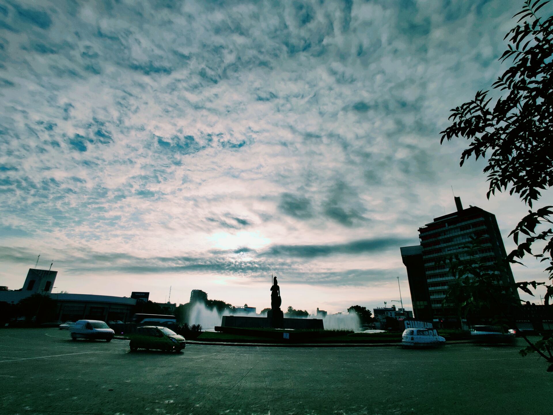 墨西哥是怎样的一个国家,墨西哥是个什么样的国家