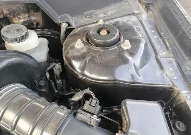 2万天籁二手车赣州,2万5的天籁二手车