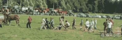 一马力就是一匹马的力量吗？一百马力的汽车能拉过一匹马吗？