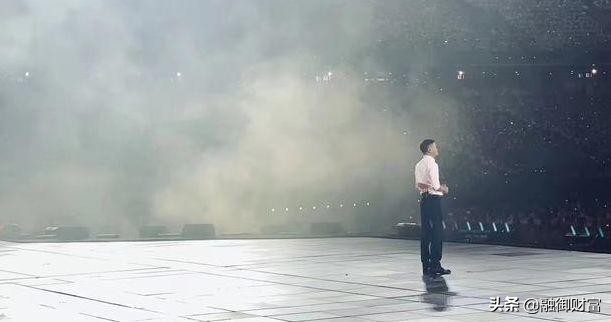 融御财富：马云作“最后的演讲”，泪洒现场，场面感人