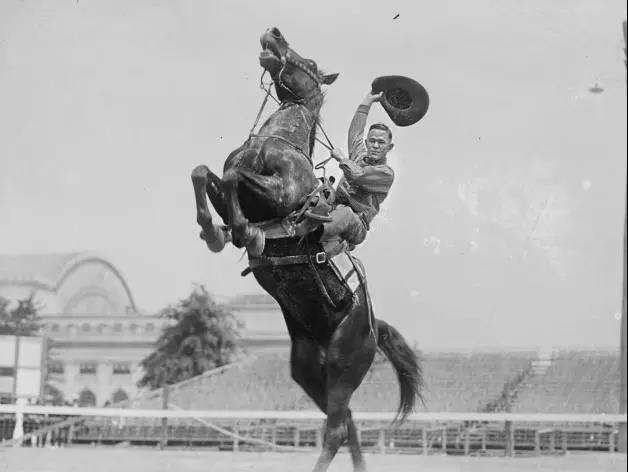 西部电影和牛仔的渊源,经典西部牛仔影片