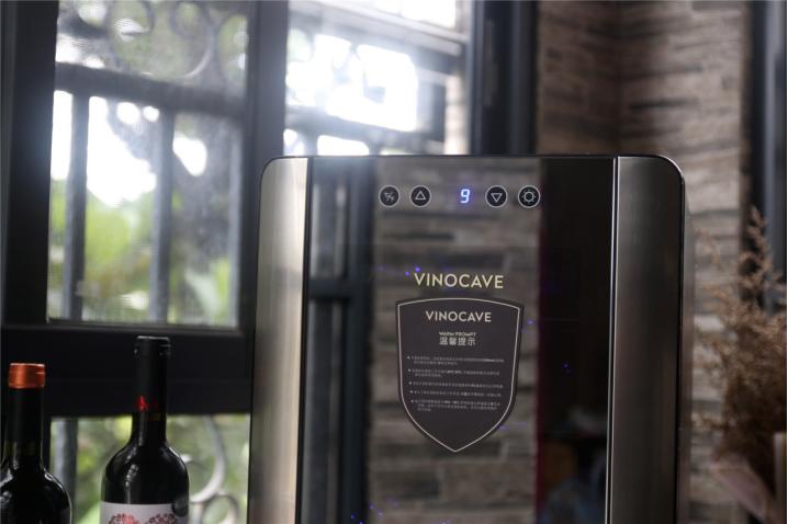 维诺卡夫cwc168a恒温酒柜,不锈钢定制酒柜维诺卡夫