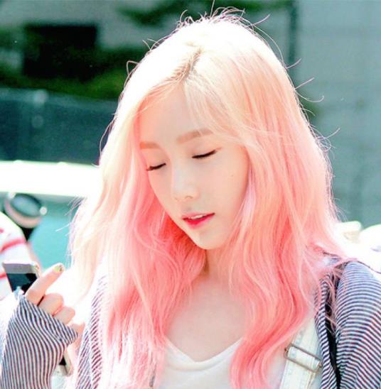 jennie美秋里同款发色,韩国女星惊艳发色