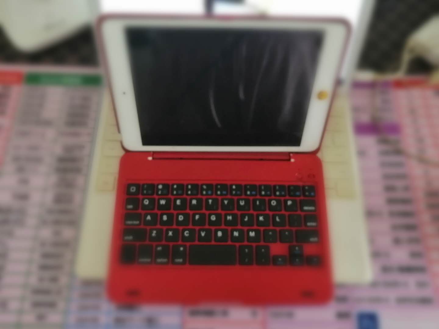 买了个一万多的电脑,买了很多电脑