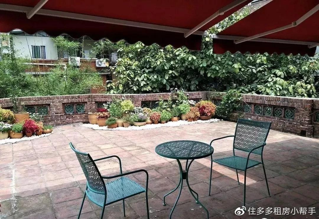 不管是出租屋还是自己存款买的小房住的舒心才是生活