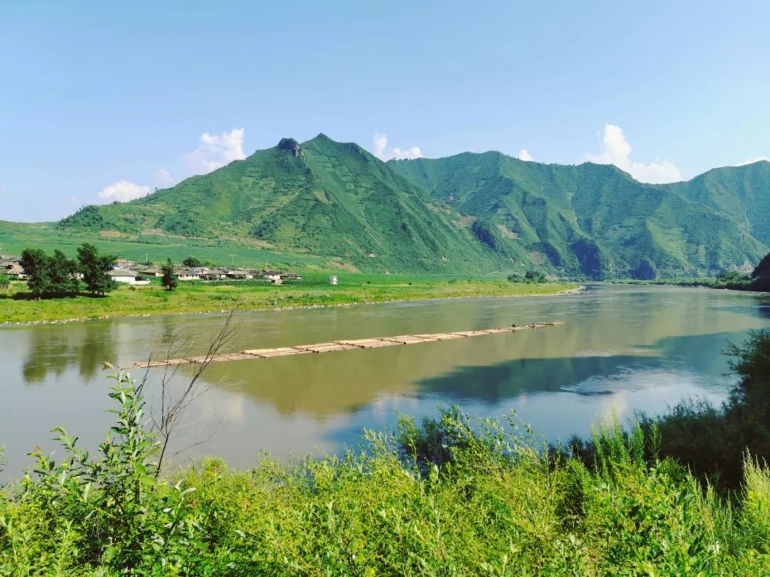 丹东最大的中朝边贸城,丹东中朝边境风光