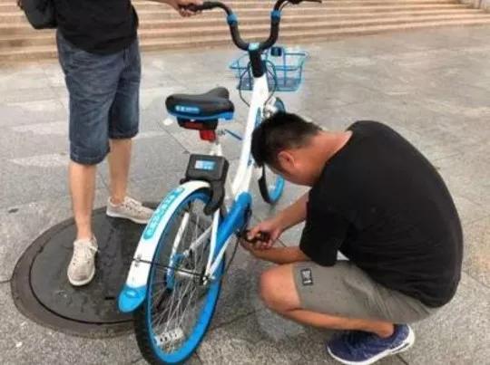 共享单车被占用无法停车,共享单车违规停车不给钱怎么办