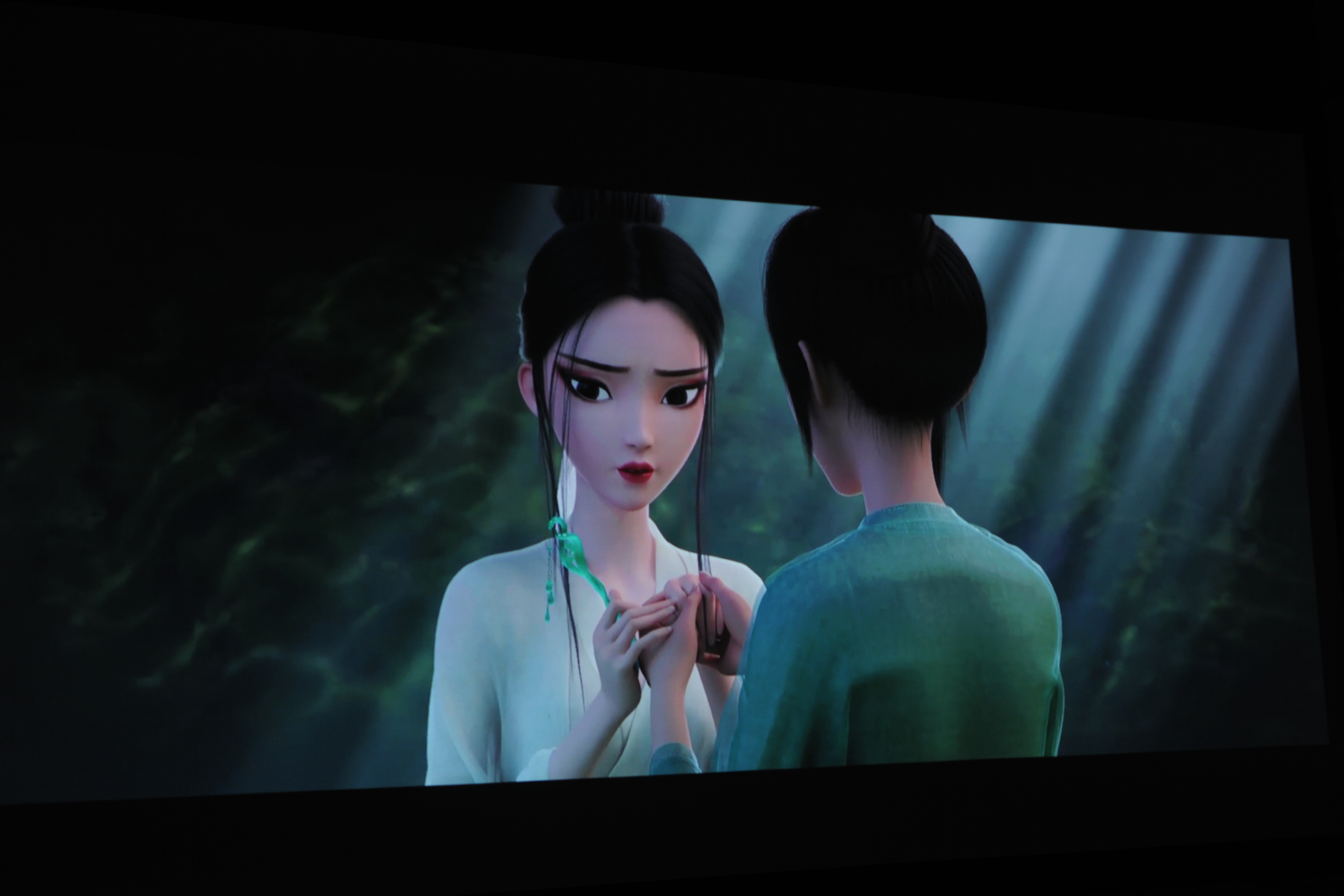 家庭投影机选什么样的幕布,家庭投影仪不要幕布