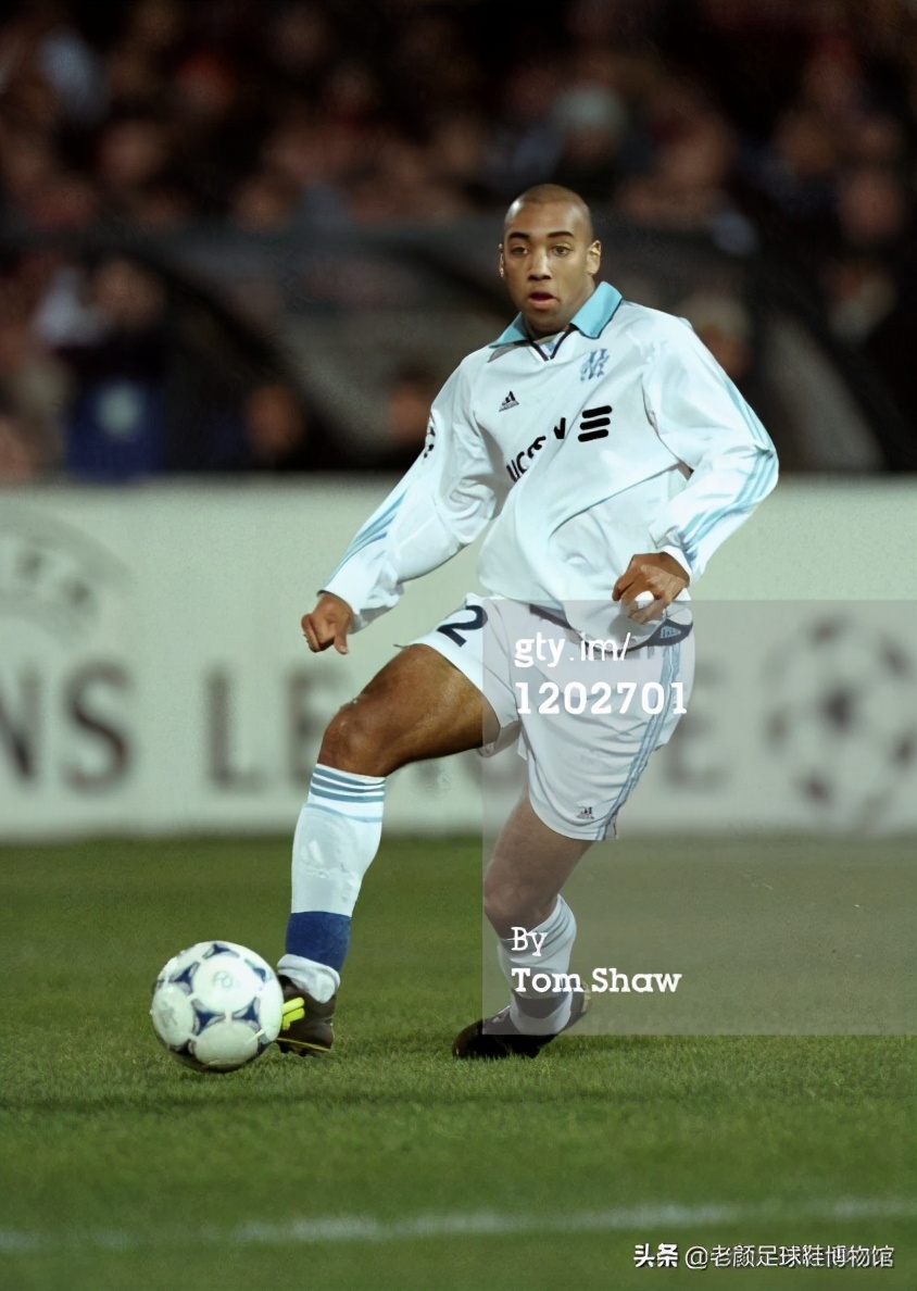 被足球做空的意大利品牌，却给了韩国人和安踏发财的机会