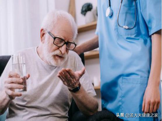 最适合老年人降压药是什么啊,为什么老年人适合用坎地沙坦