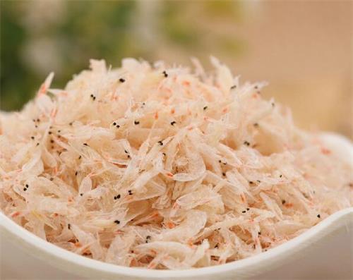 缺钙的金毛毛发好不好,金毛缺钙有哪些明显特征