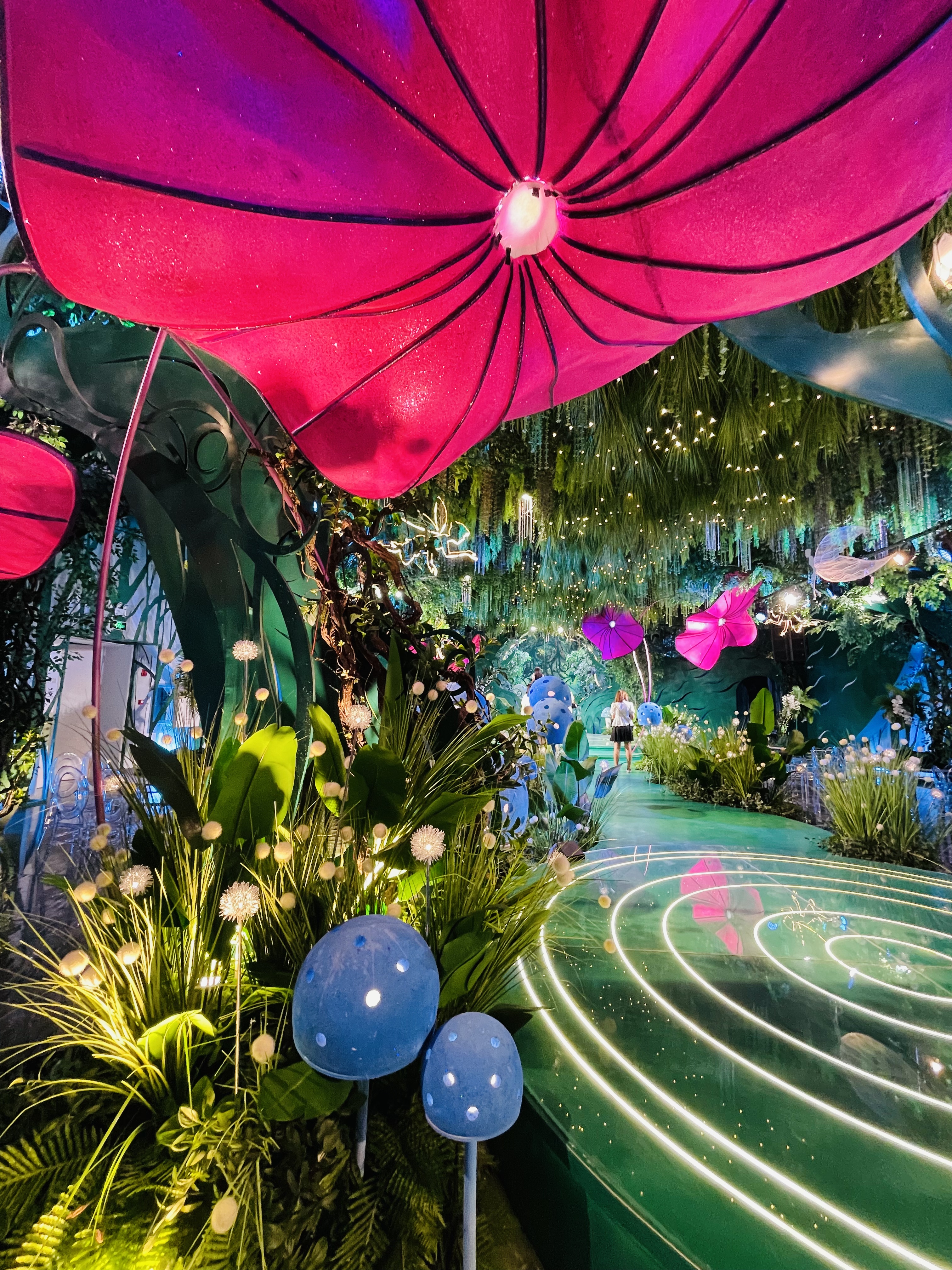 在长春，没想到结婚居然是这么浪漫的一件事，这环境和菜品无敌了