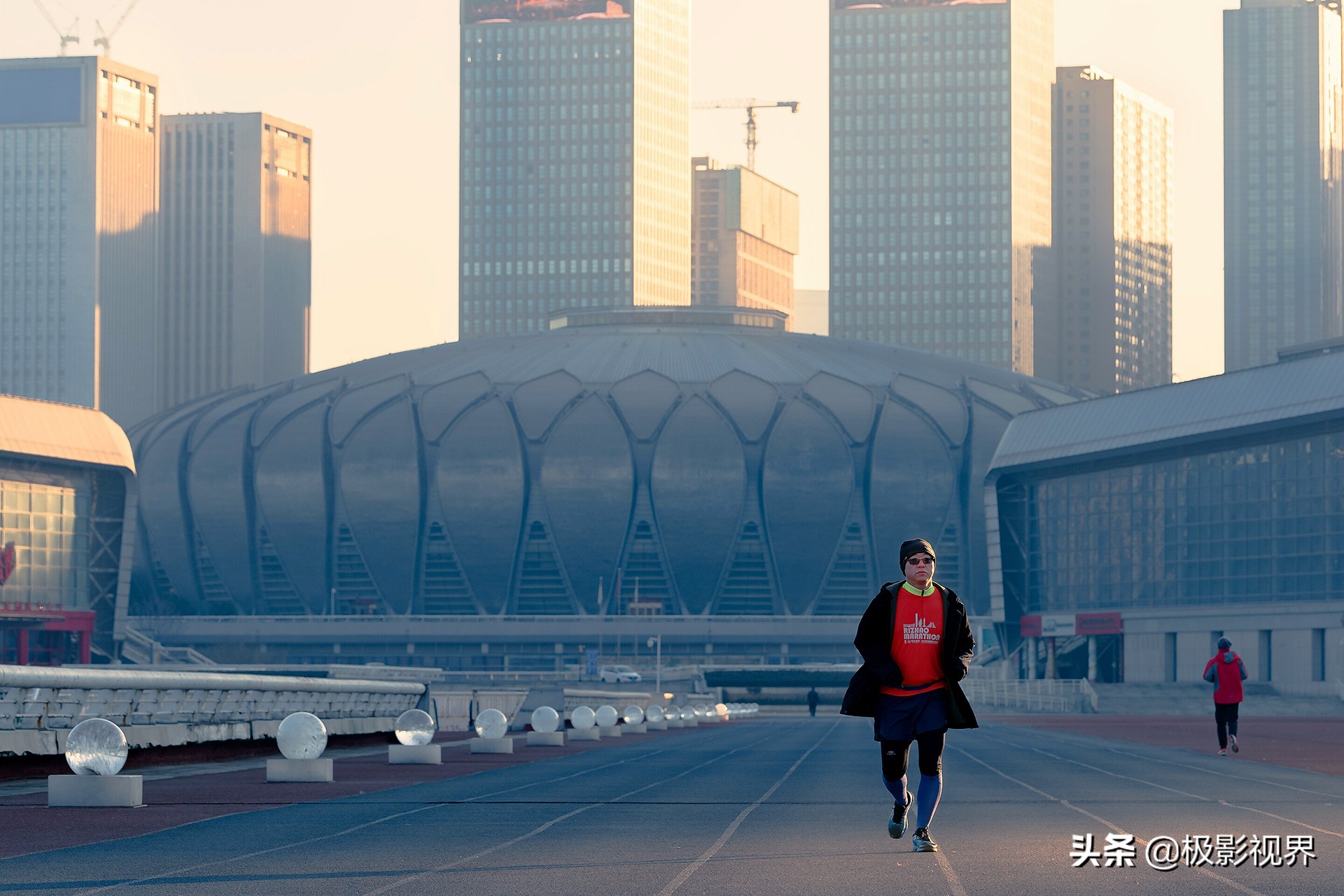摄影师必配镜头,摄影入门如何配镜头