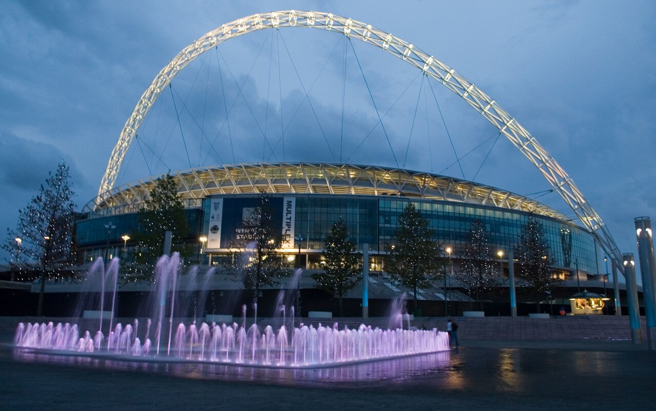 比足球场还大的球场,世界十大足球场排行榜