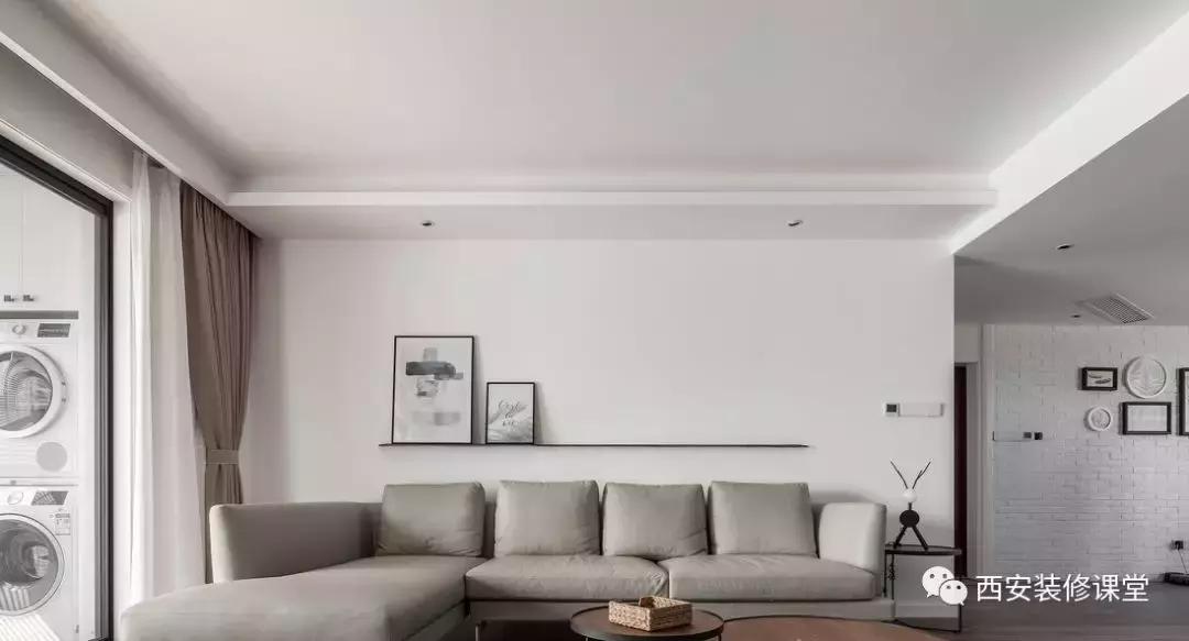 简单电视墙加柜子,沙发墙隔板