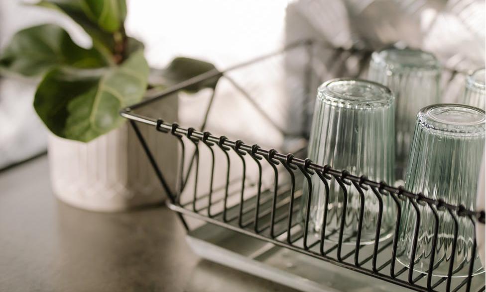 厨房洗碗机怎样洗碗,厨房小怎么做洗碗机和水槽