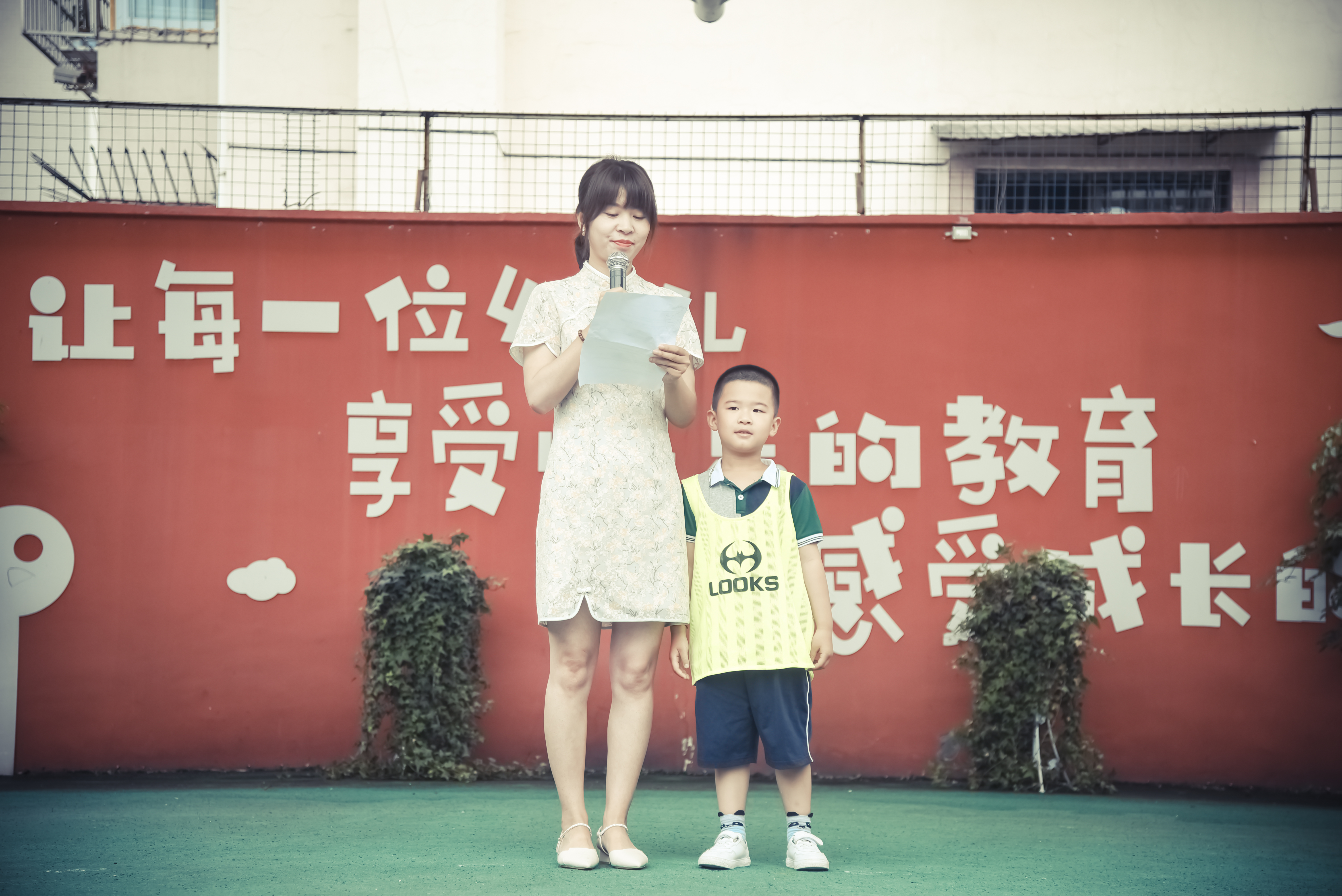 幼儿园足球特色活动报道,德阳快乐宝贝