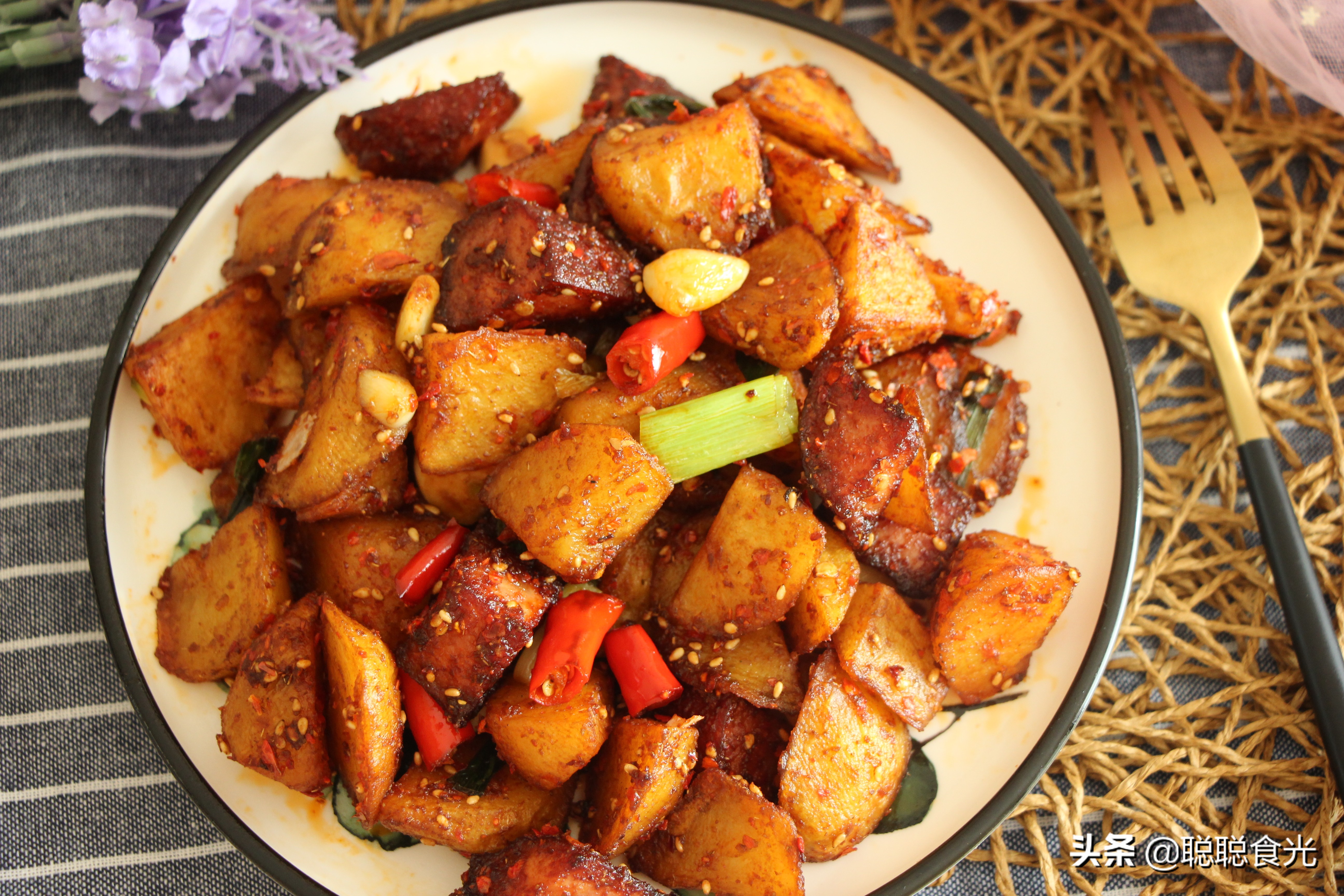 有什么好吃又容易做的辣菜,15道辣菜不辣不欢味蕾大开