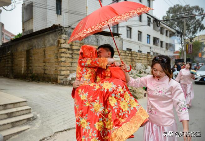 彩礼一般给多少山东三斤三两,彩礼三斤三两是多少求回答