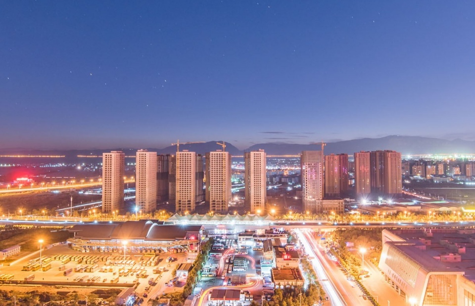 专家：房价只涨不跌的神话不会在明年终结，唱跌房价的言论不靠谱