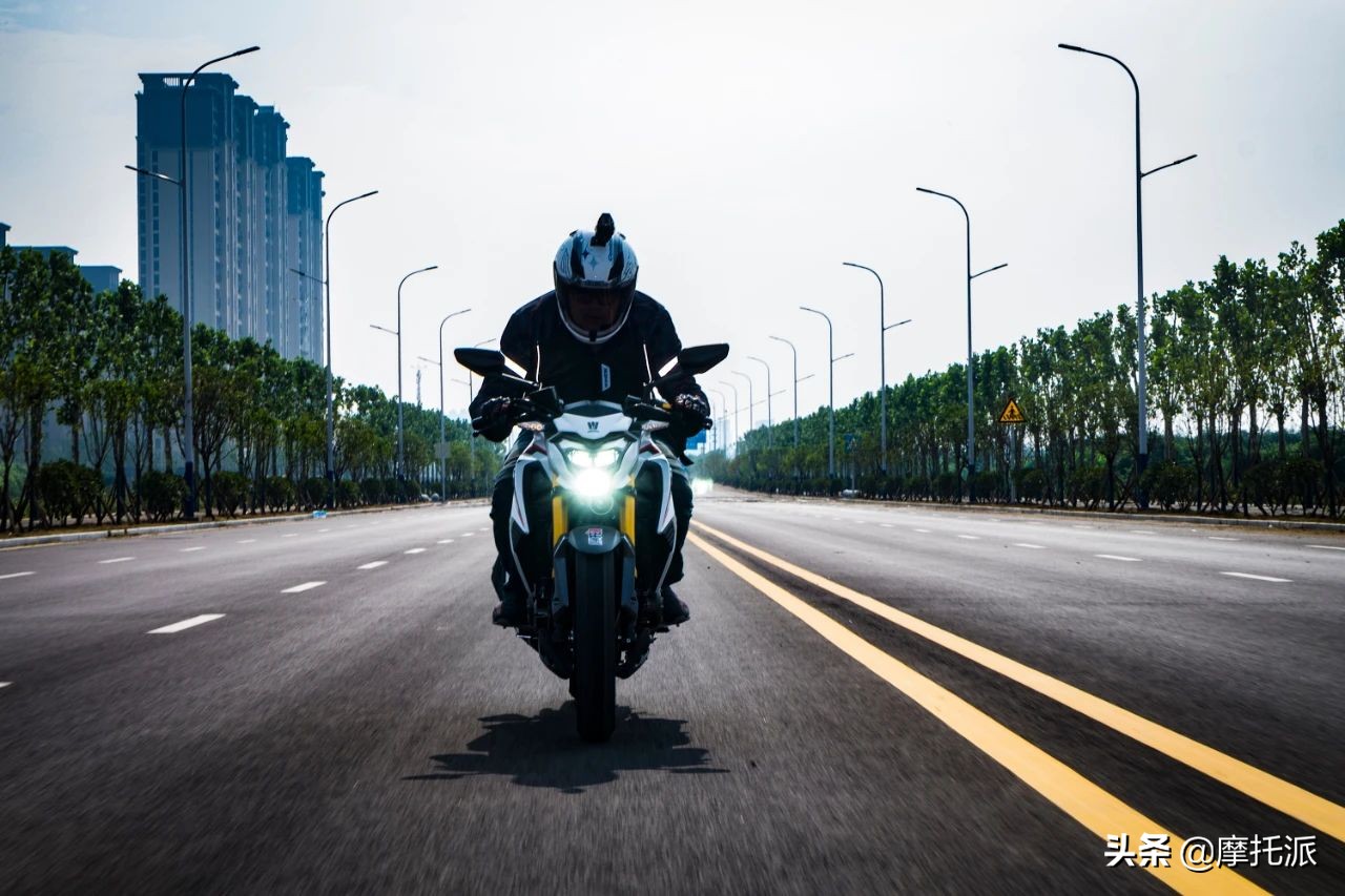 到手价三万左右的摩托车,豪爵dr300最新评测