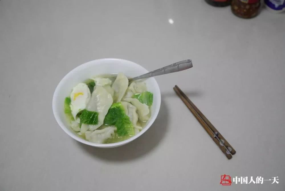 发烧37.9度，我从武汉回家过年，被爸妈关了一个月