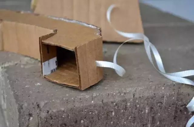 纸箱手工环创作品幼儿,纸箱环创制作大全