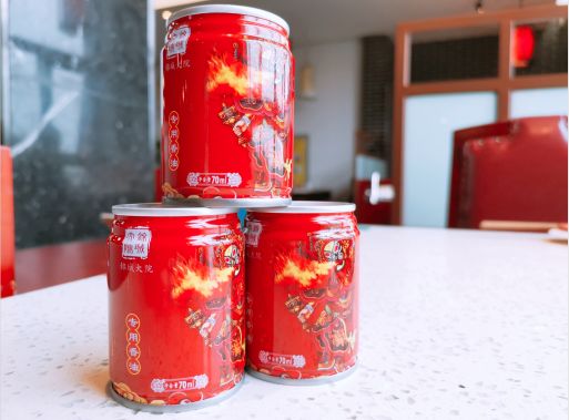 左手鲜香麻辣，右手尺颊生香！8荤6素~成都锦城大院火锅4人99元