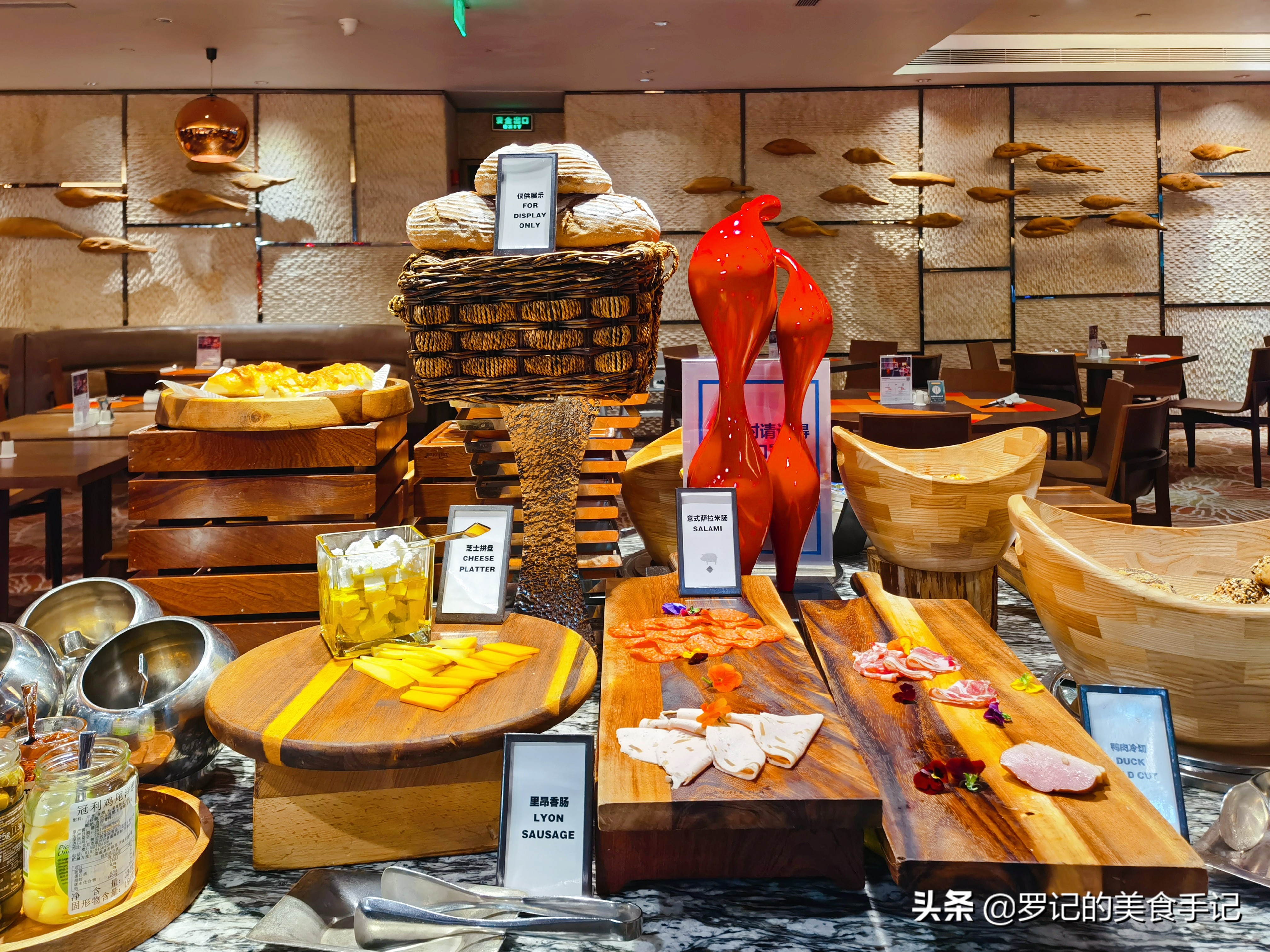 广州白云机场希尔顿自助餐,广州希尔顿酒店自助餐多少钱一人