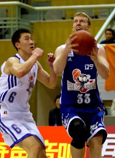 辽篮外援莫兰德水平,辽篮铁定换外援了吗