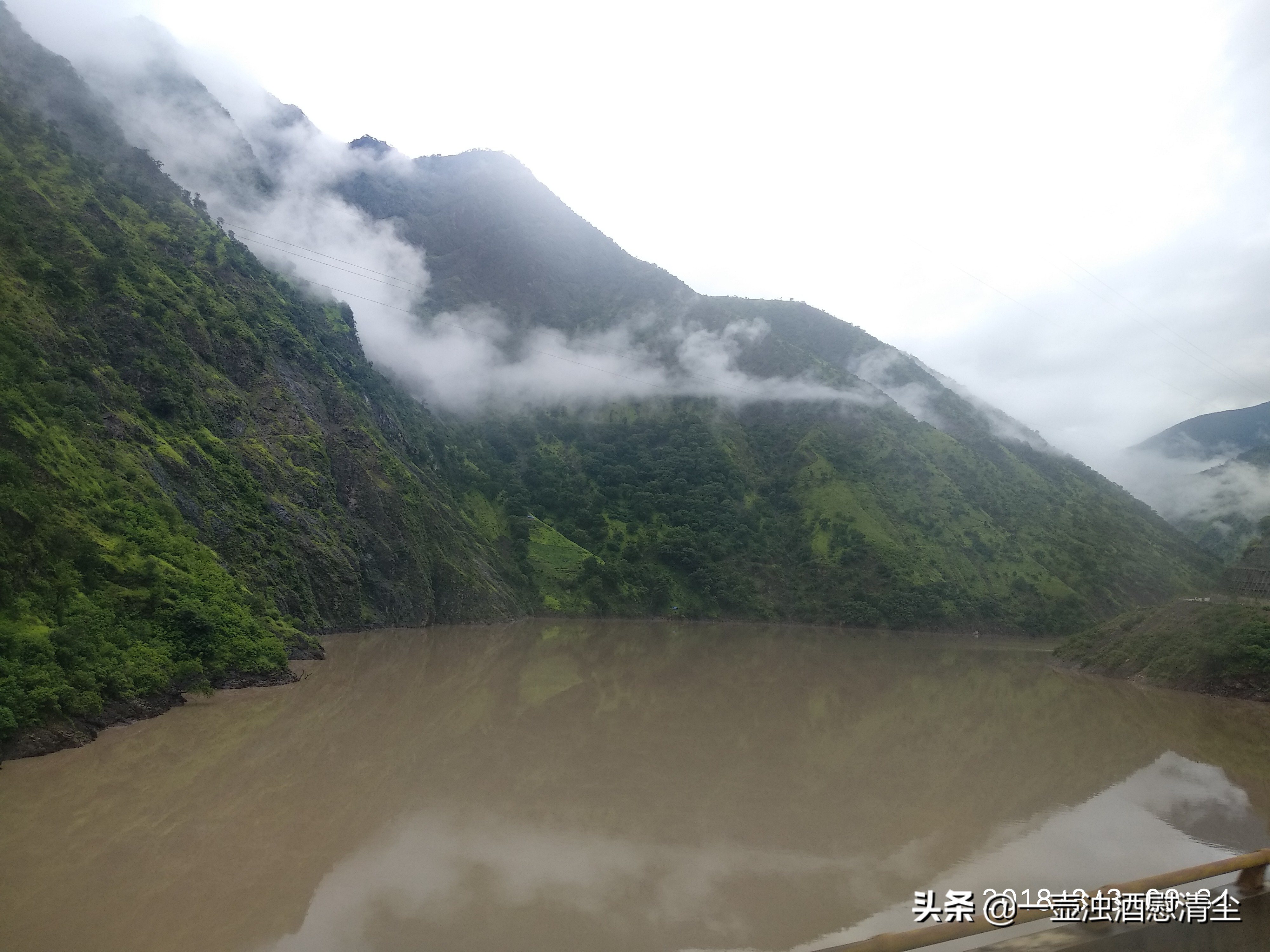 云南泸沽湖最原始摩梭村路,云南泸沽湖详细攻略