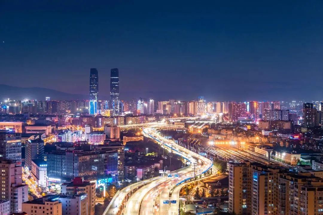 频繁做梦对大脑有好处还是害处,为什么有的时候做梦做的会很奇怪