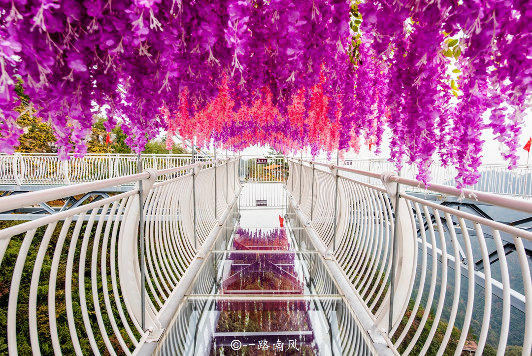 湖南第一小的县级市,湖南第一大城市