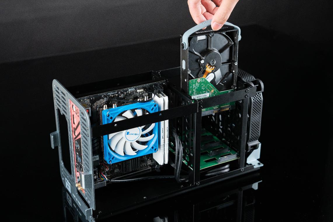 乔思伯n1和v11有什么区别,乔思伯n1机箱