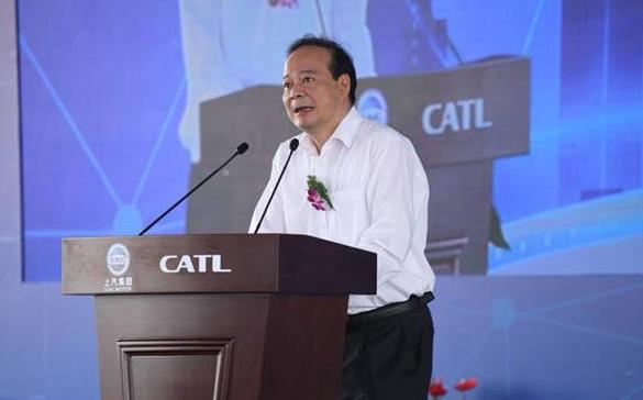 28岁的马斯克就赚到了三亿美元,马斯克为何能拿出440亿美元现金