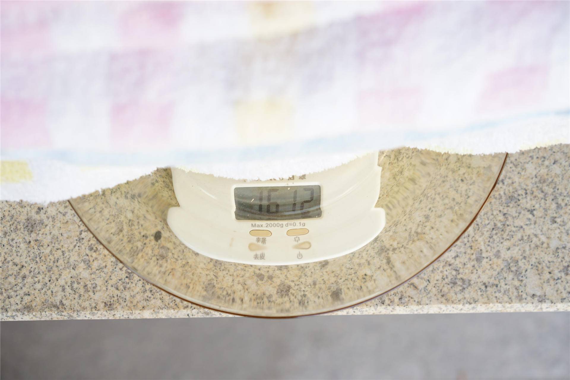 小天鹅洗衣机水魔方防缠绕评测,小天鹅水魔方全自动洗衣机测试