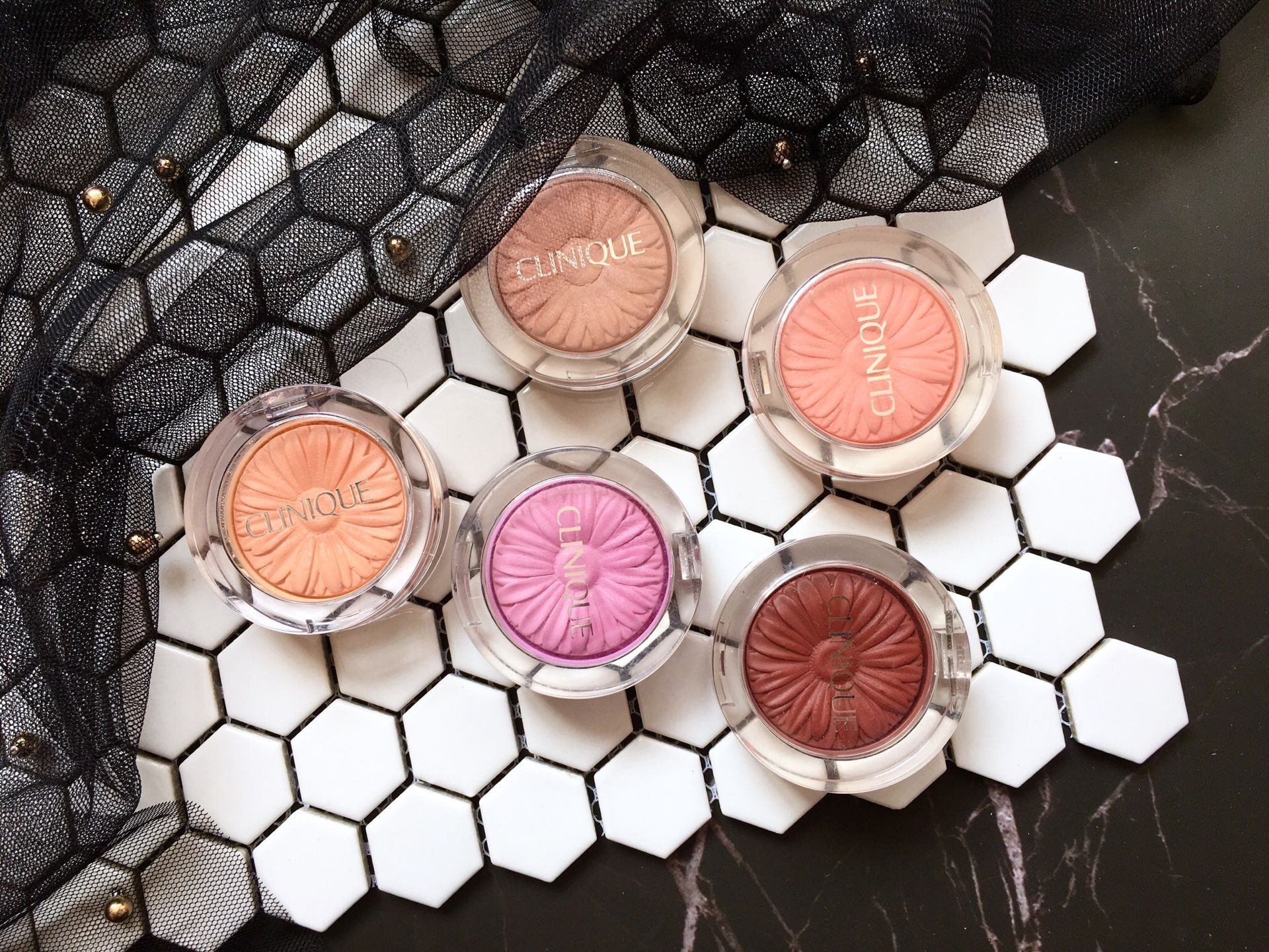 可爱简约粉嫩腮红,倩碧小雏菊腮红推荐色