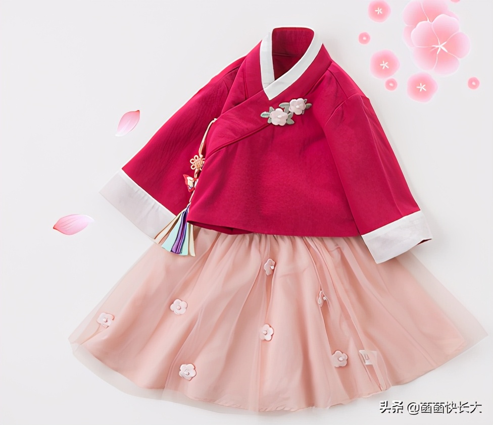 新年礼物满满的仪式感,满满的新年仪式感和气氛