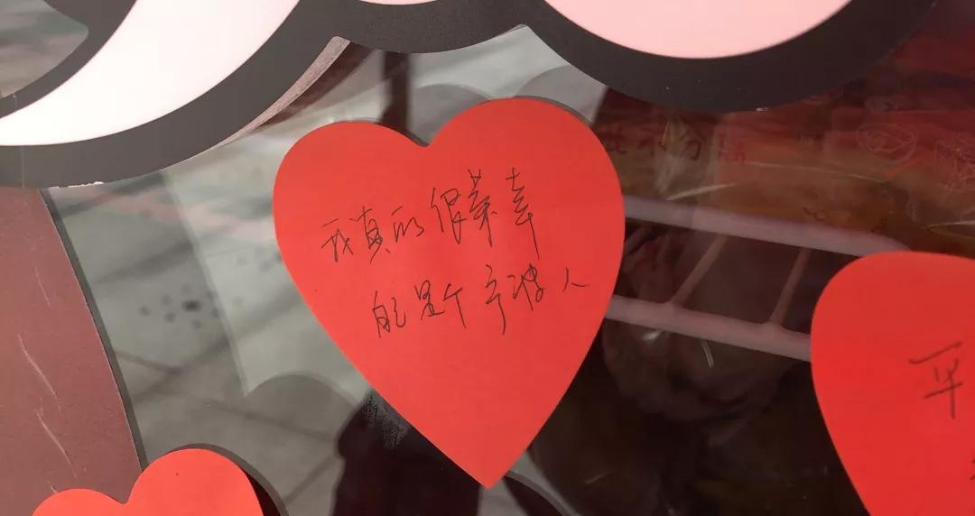 一夜之间，宁波街头突然出现这种柜子！打开一看…温暖无数人