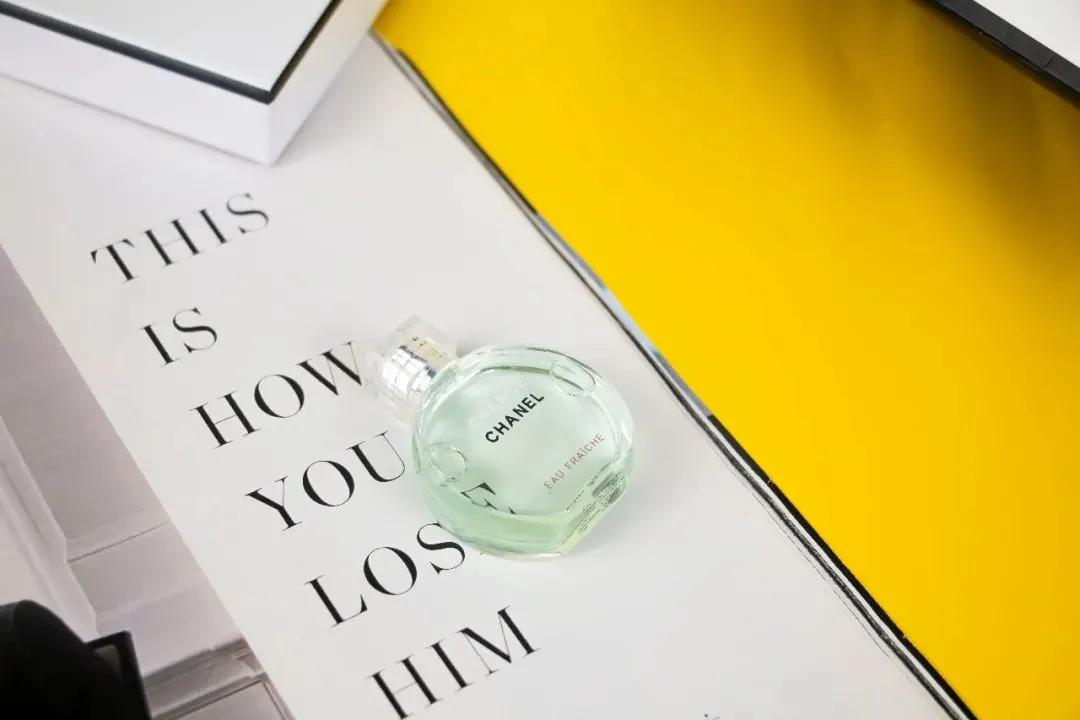 香奈儿最受欢迎的一款香水,香奈儿5号香水哪款最香最好闻